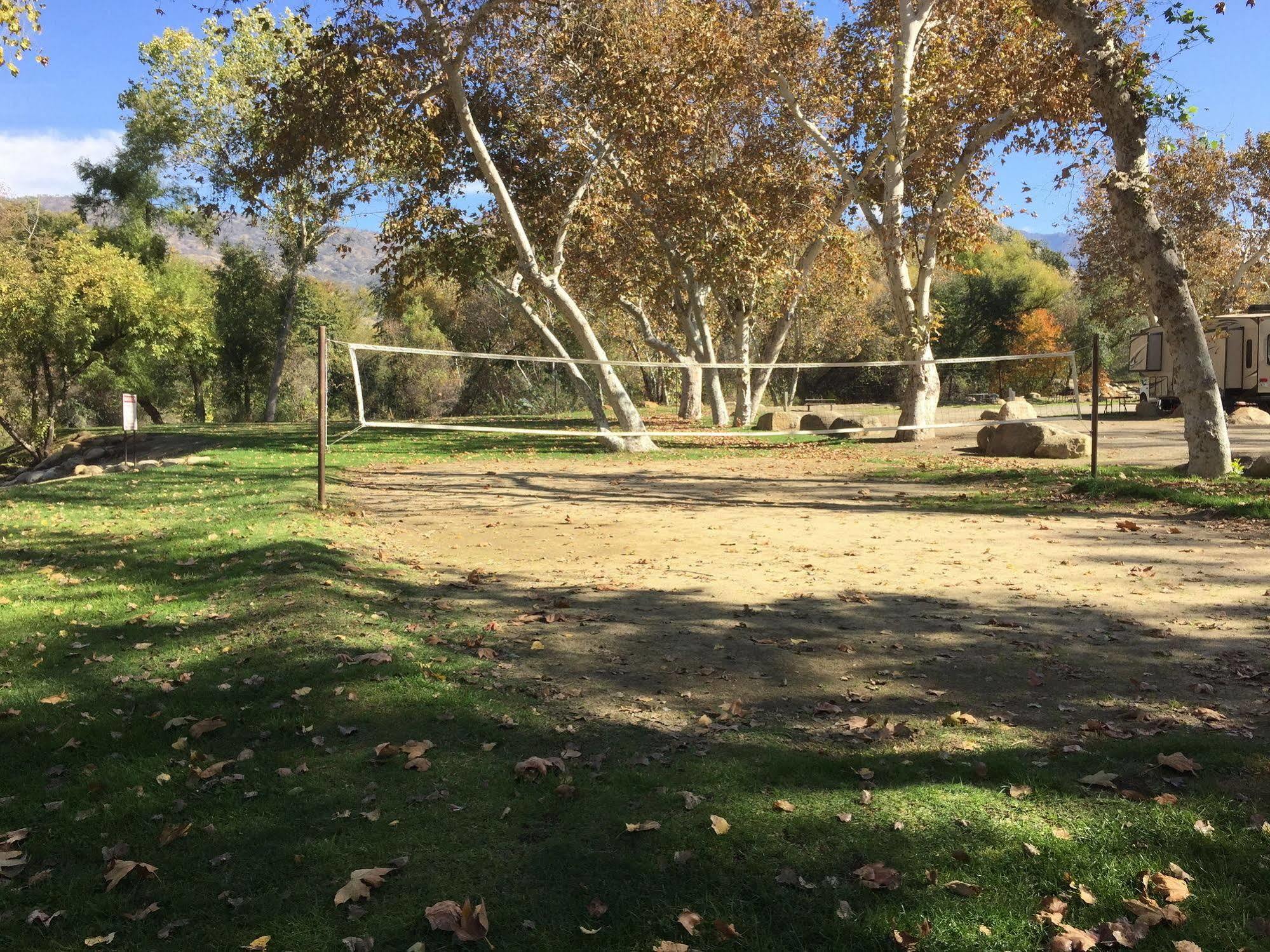 Kaweah Park Resort Three Rivers Exterior photo