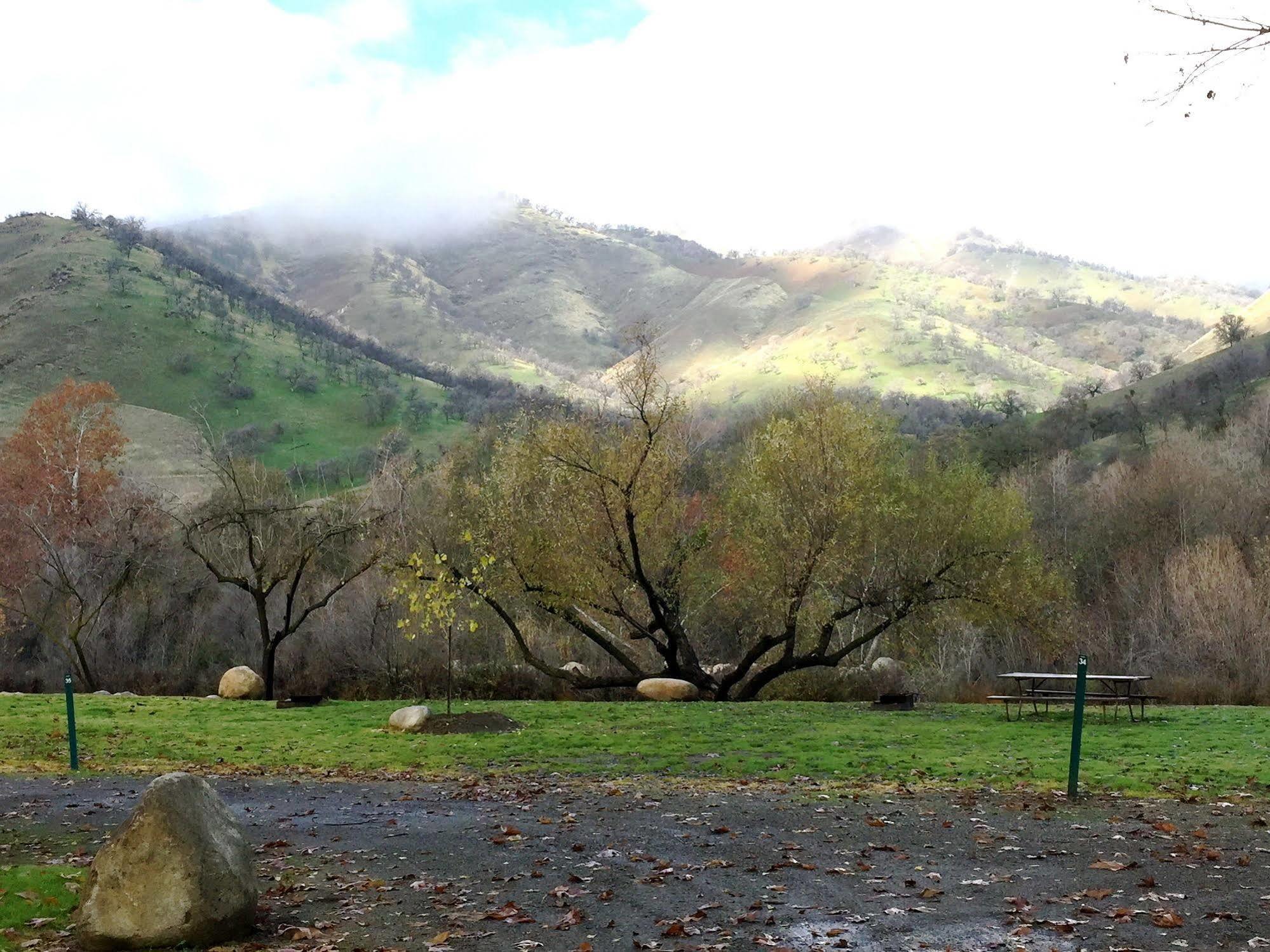 Kaweah Park Resort Three Rivers Exterior photo